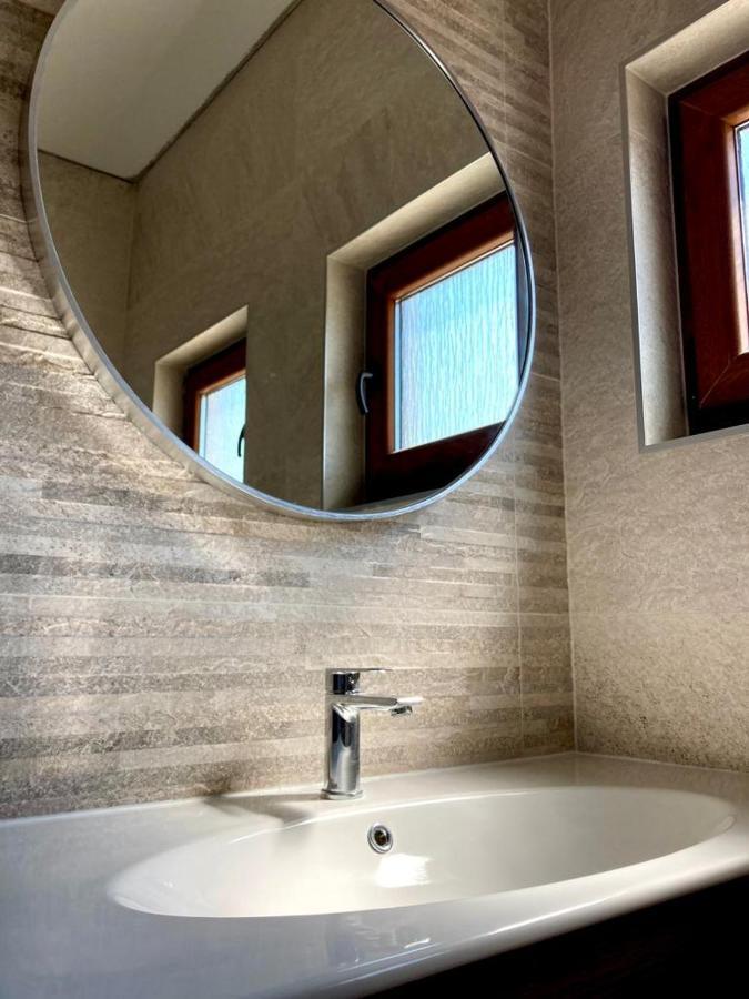 Studio Apartman Luka Starigrad Paklenica Extérieur photo